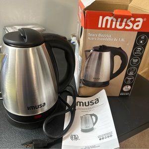 IMUSA GAU-18220 1.8 Lt SS Tea Kettle